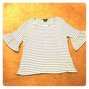 🔴 Michel Studio Bell Sleeve Spring Top